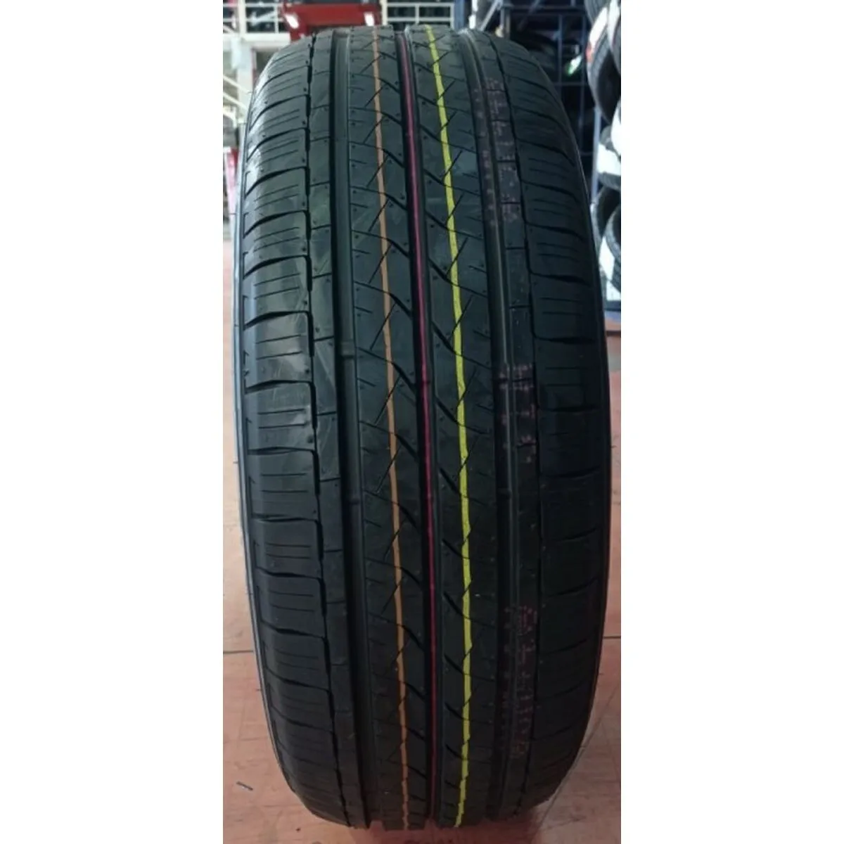 Pneumatico Furgone Bridgestone R660A DURAVIS 225/65R16C