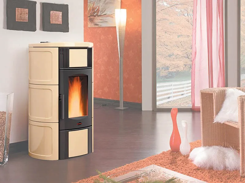 TERMOSTUFA A PELLET STUFA LA NORDICA EXTRAFLAME mod. ISIDE IDRO 20 kW Pergamena