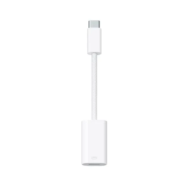 USB-C TO LIGHTNING ADAPTER