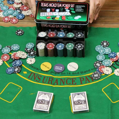 Set Kit Texas Poker Holdem in Scatola 200 Fiches Chips con Tappeto da Gioco