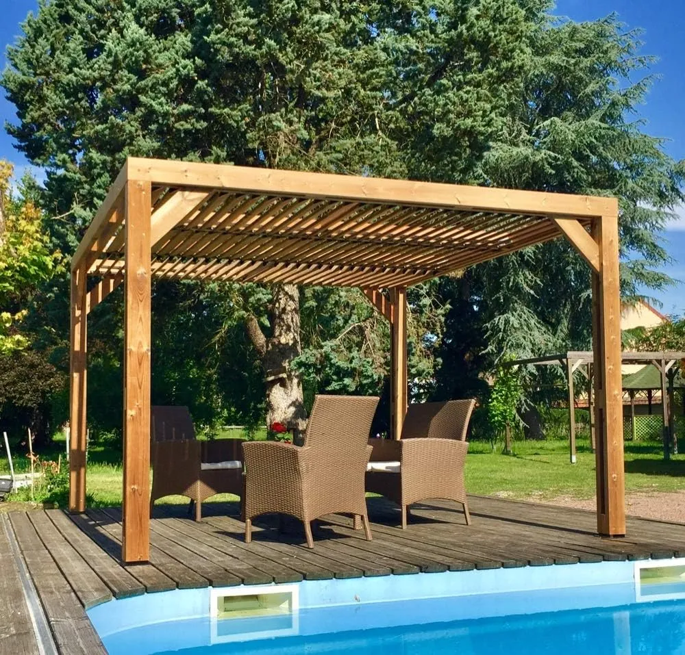 Pergola in Legno Trattato Alta Temperatura con Veneziane Mobili 341x313xh217 (1)