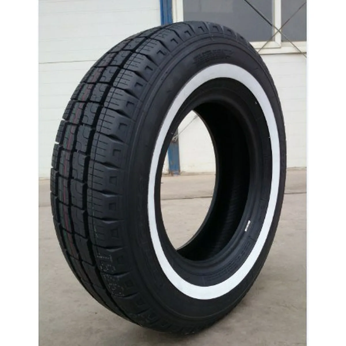 Pneumatico Furgone Comforser CF300 WSW 205/75R14C