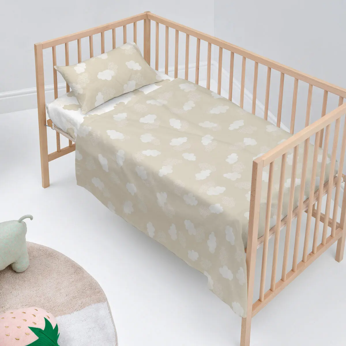 Set di Lenzuola HappyFriday Basic Kids Clouds Beige Culla Neonato 2 Pezzi