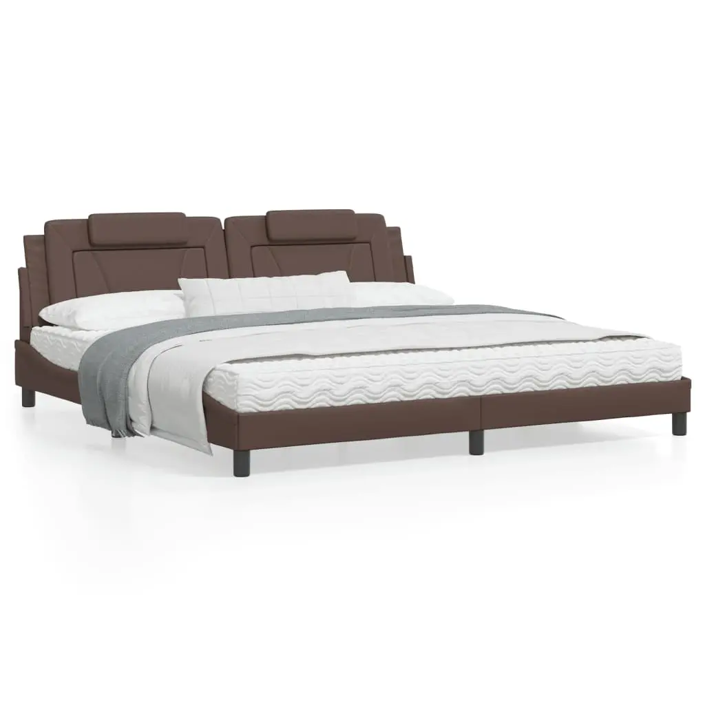 Letto con Materasso Marrone 200x200cm in Similpelle