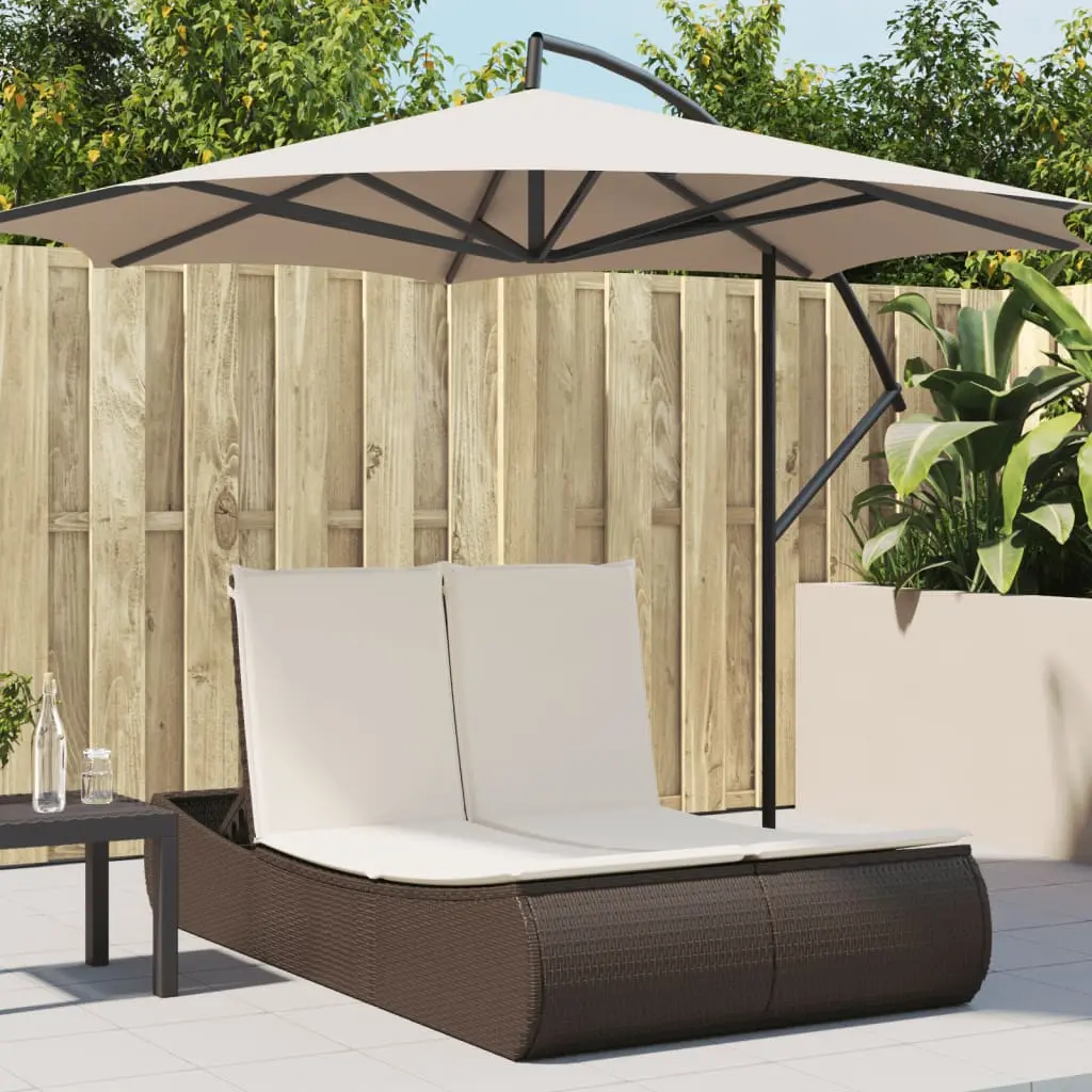 Lettino Prendisole con Cuscini Marrone in Polyrattan